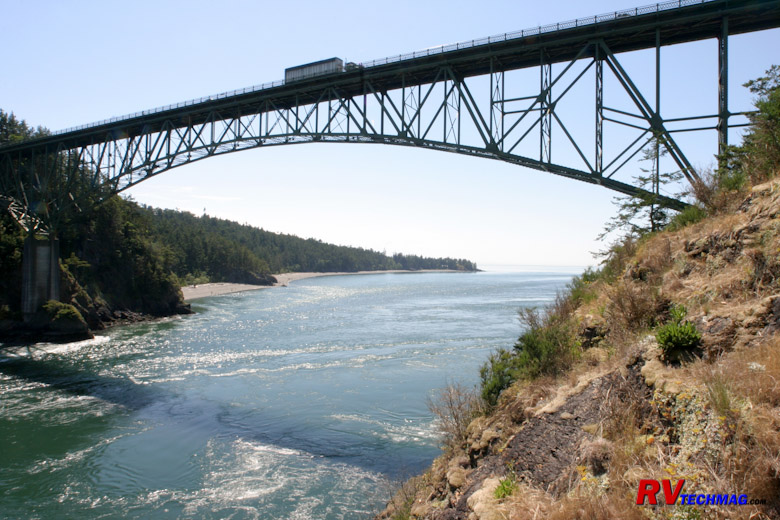 Click to view fullsize /articlepics/10_pacwest_image-50.jpg